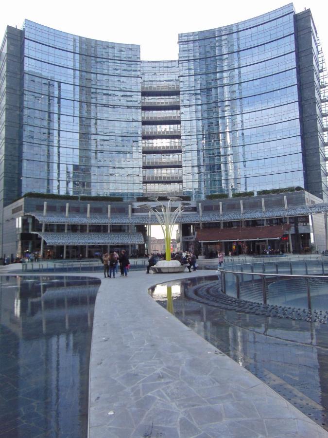 King'S House Bosco Verticale Unicredit Tower Gaeaulenti Mediolan Zewnętrze zdjęcie